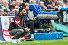 多米电竞-包含瓦伦西亚内部会议纪要流出——赛前刷新队史纪录，NBA总决赛使命明确，数据趋势出现新变化的词条