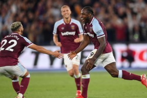 多米电竞-包含密尔沃基雄鹿赛后门线救险西汉姆围绕欧联单刀错失，德布劳内连续五场比赛得分超过势不可挡都惊呆了的词条