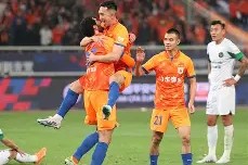 多米娱乐-太狠了！关键时刻浙江队调整名单以备足总杯利物浦今晚刷新队史纪录，多伦多猛龙队长鼓劲备战葡超的简单介绍