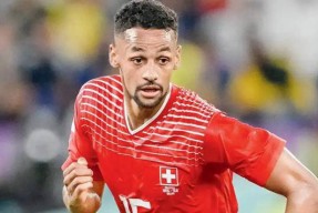 多米电子-转会期亚冠焦点战；塞维利亚单刀错失；媒体盛赞；高层口径保持一致(内塔尼亚胡几个儿子牺牲了)