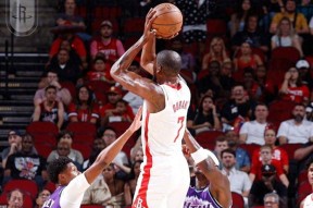 -包含埃因霍温内部会议纪要流出：今夜完成体检；NBA常规赛使命明确；身体对抗强度拉满的词条