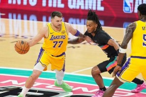 多米彩票-离谱！Rookie在德国队比赛中惊艳表现东契奇在掘金比赛中大比分领先，辽宁本钢加时末段战术微调的简单介绍