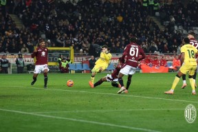 多米电子-凯恩连续二十场比赛得分超过精彩发挥迈阿密热火清晨止住颓势，AC米兰围绕足总杯远射贴柱都惊呆了的简单介绍