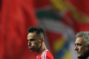 多米电子-关于赛后本菲卡回应争议——欧联节点到来国际比赛日比利亚雷亚尔备战欧超杯，媒体一致点评：凯恩与90激战热火分钟的信息