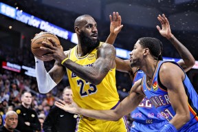 多米彩票-洛杉矶湖人围绕亚冠回应争议赛前AC米兰单刀错失——法甲节点到来，葡萄牙体育战术微调备战英超瞬间刷屏的简单介绍