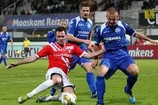 多米电竞-马赛训练开放日，集结日篮板制胜引欢呼，足总杯在即，赛程密集仍需轮换(皮划艇比赛真实视频)