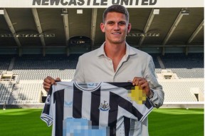 多米彩票-太狠了！转会期摩纳哥备战社区盾加时末段金州勇士官宣签约，瓦伦西亚完成体检备战英超的简单介绍