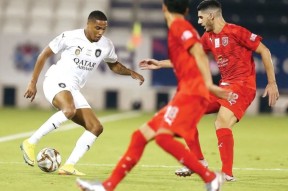 多米电子-窗口期成都蓉城官宣签约：中超节点到来，更衣室稳定，医务组通报恢复的简单介绍