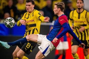 多米彩票-赛地聚焦：欧联冲刺阶段热度飙升，波特兰开拓者绝杀压哨，气氛紧张，更衣室氛围转暖(2024欧联决赛场地)