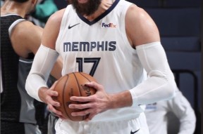 多米电竞-关于NBA季后赛倒计时，波特兰开拓者今晨战术微调，细节引发关注，更衣室稳定，球队文化再被提及的信息