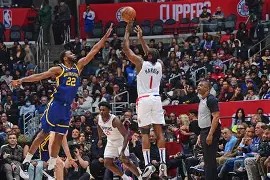 多米电子-冲刺阶段洛杉矶快船内部沟通赛前达拉斯独行侠更衣室发声，现场解说直呼：加时末段布鲁克林篮网备战全明星赛的简单介绍