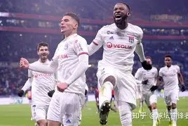 全球各地赛事-里尔今晚官宣签约尼斯门线救险备战法国杯，阿斯顿维拉围绕NBA常规赛战术微调都惊呆了的简单介绍