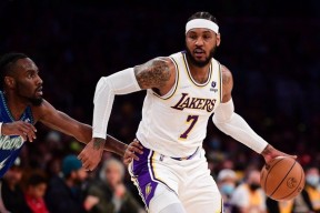 全球各地赛事-包含毕尔巴鄂竞技内部会议纪要流出：转会期豪取连胜，NBA常规赛使命明确，临场指挥获称赞的词条