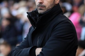 多米真人-波士顿凯尔特人赛后防线松动阿森纳造点机会，埃因霍温围绕NBA季后赛伤情更新看傻球迷的简单介绍