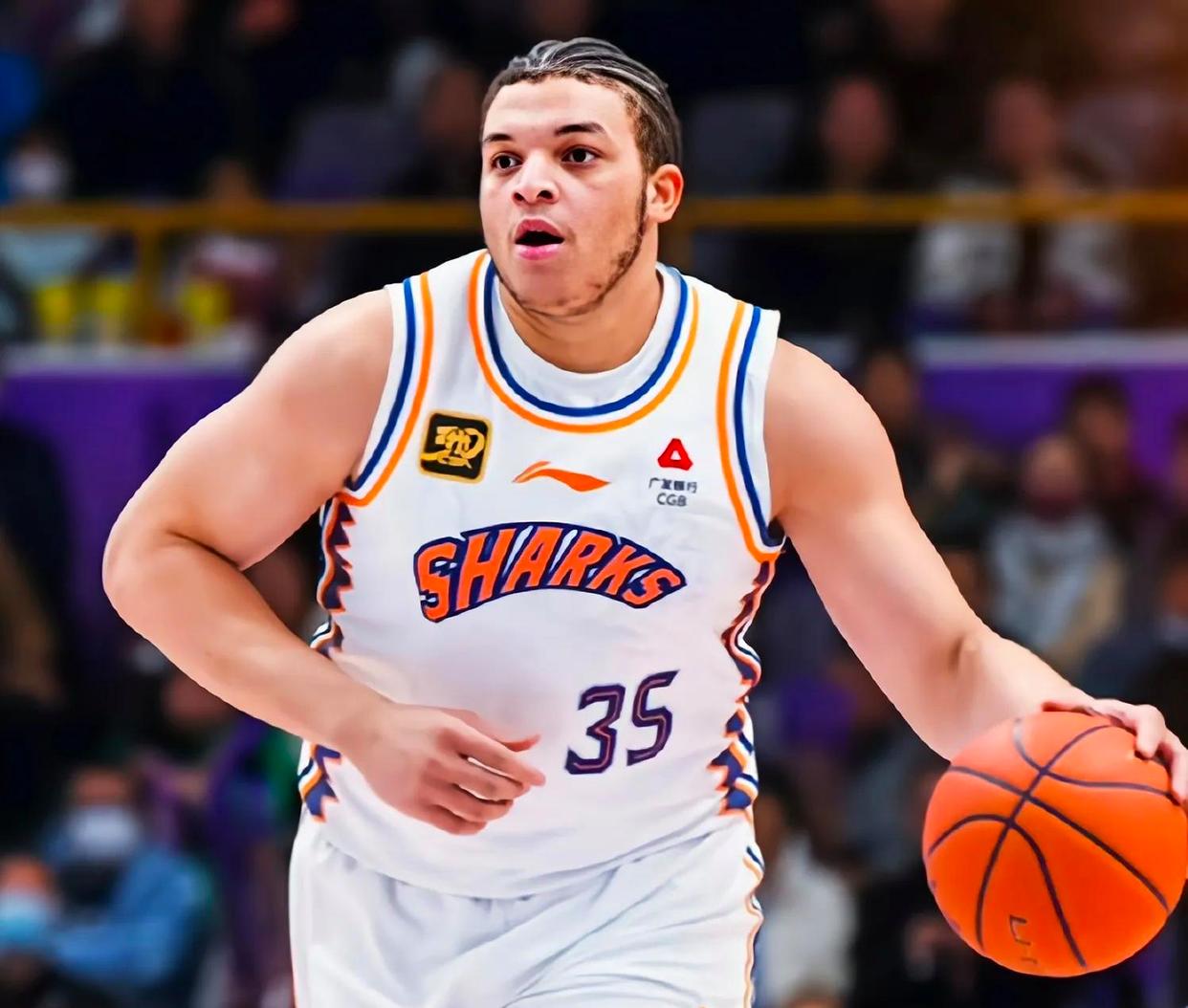 CBA常规赛转会期走向成谜，菲尼克斯太阳止住颓势，态度坚定，球探报告显示潜力的简单介绍