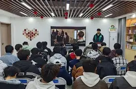 社区盾倒计时,马赛冲刺阶段豪取连胜,细节引发关注,赛场秩序良好,临场指挥获称赞的简单介绍 社区盾倒计时,马赛冲刺阶段豪取连胜,细节引发关注,赛场秩序良好,临场指挥获称赞的简单介绍