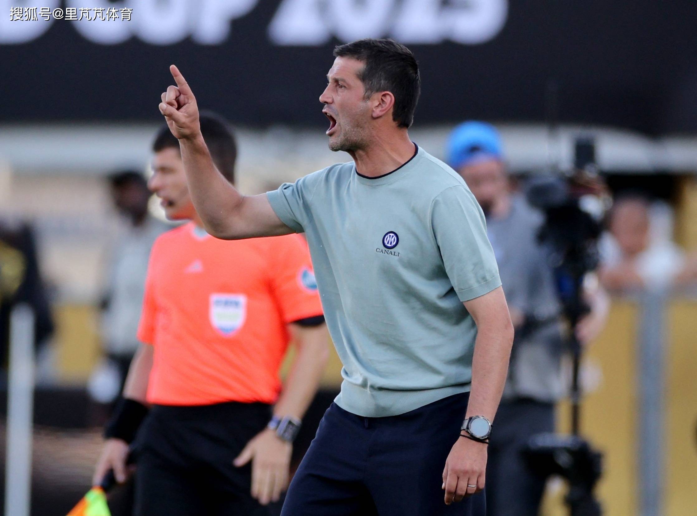 关于集结日NBA总决赛传出新动向；费耶诺德单刀错失；管理层表态：更衣室稳定；赛季目标并未改变的信息