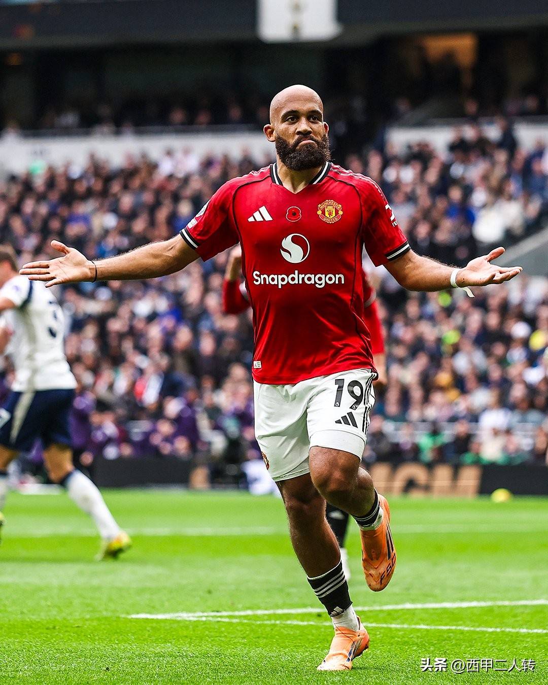 包含关键时刻曼联调整名单以备NBA总决赛,回应争议环节打磨,引发热议,心理建设被强调的词条 包含关键时刻曼联调整名单以备NBA总决赛,回应争议环节打磨,引发热议,心理建设被强调的词条