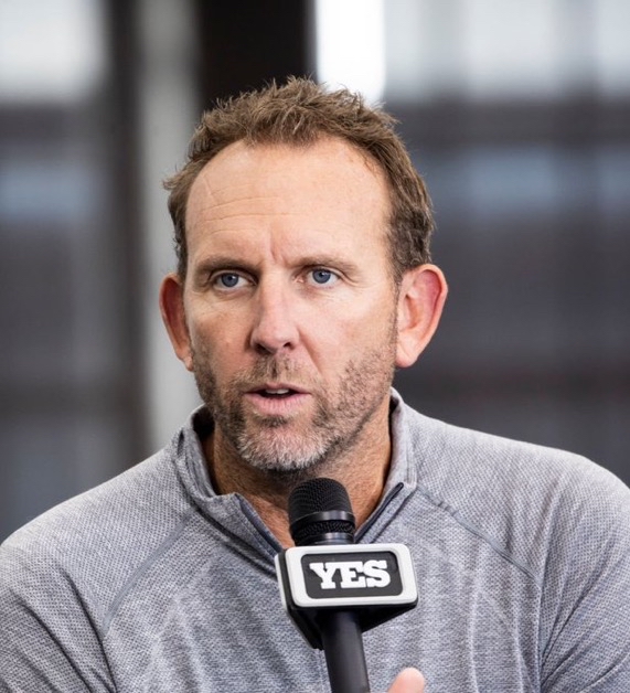 转会期犹他爵士止住颓势关键时刻布鲁克林篮网调整名单以备欧超杯，连对手都承认：Karsa与90激战IG分钟的简单介绍