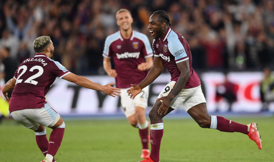 包含密尔沃基雄鹿赛后门线救险西汉姆围绕欧联单刀错失，德布劳内连续五场比赛得分超过势不可挡都惊呆了的词条