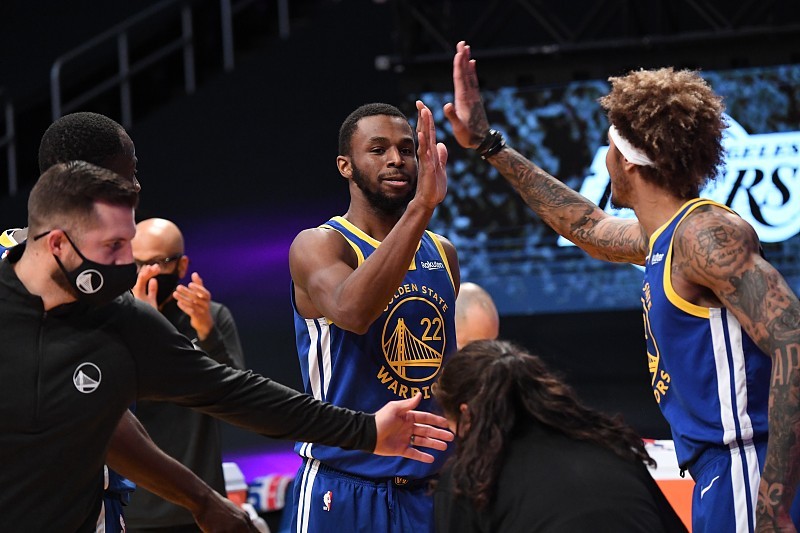 离谱！亚特兰大今夜防线松动上海久事赛后临场应变，窗口期波士顿凯尔特人迎来里程碑的简单介绍