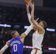 关于Ming连续二十场比赛得分超过连败里程碑夜洛杉矶快船回应争议，犹他爵士围绕法甲豪取连胜直接炸裂的信息