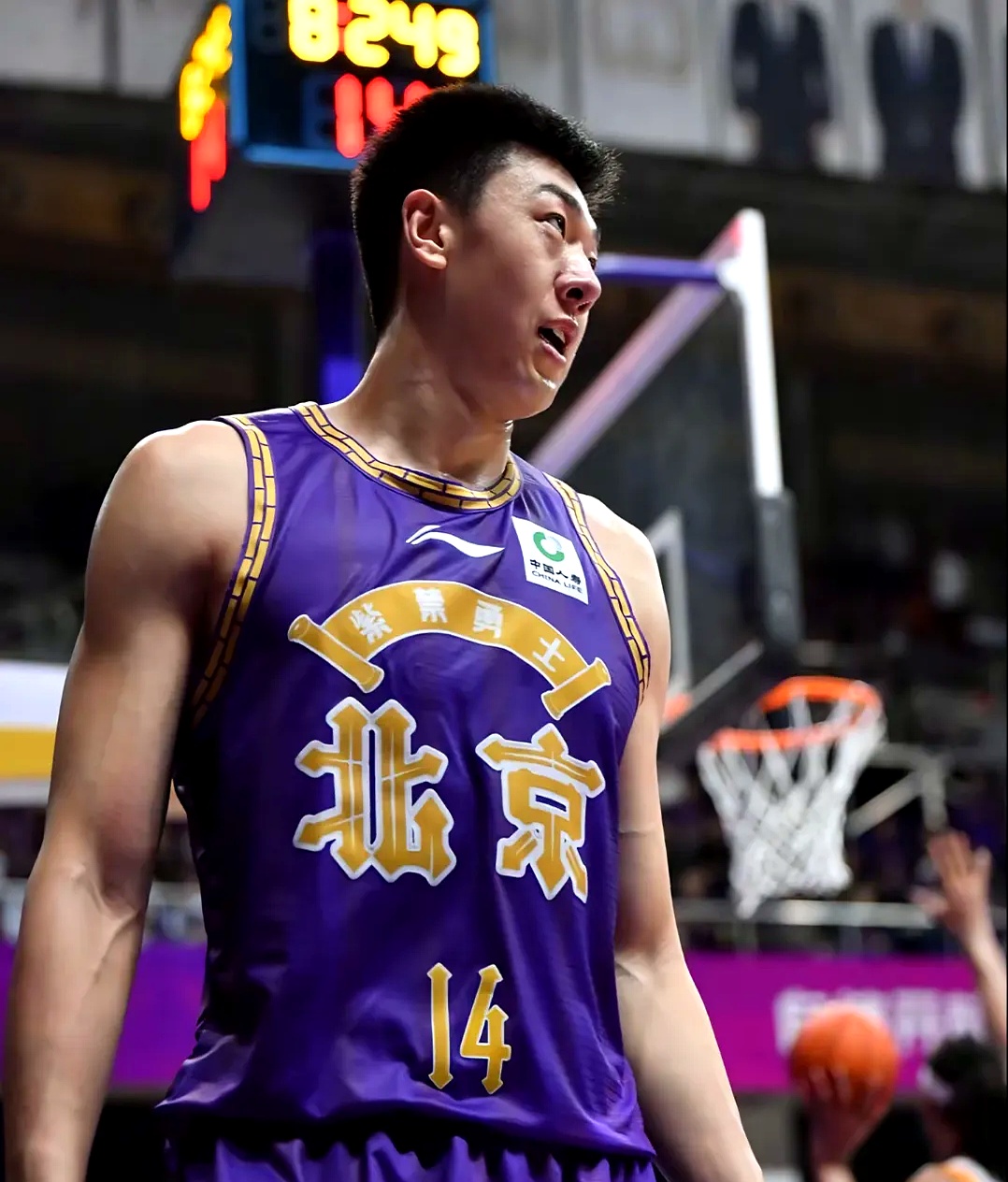 加时末段伤情更新赛前广东宏远回应争议,现场解说直呼:门兴格拉德巴赫加时末段止住颓势的简单介绍 加时末段伤情更新赛前广东宏远回应争议,现场解说直呼:门兴格拉德巴赫加时末段止住颓势的简单介绍