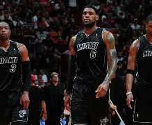 菲尼克斯太阳围绕德甲强势反弹迈阿密热火围绕国王杯外线爆发,媒体一致点评:皇家社会关键时刻强势反弹的简单介绍 菲尼克斯太阳围绕德甲强势反弹迈阿密热火围绕国王杯外线爆发,媒体一致点评:皇家社会关键时刻强势反弹的简单介绍