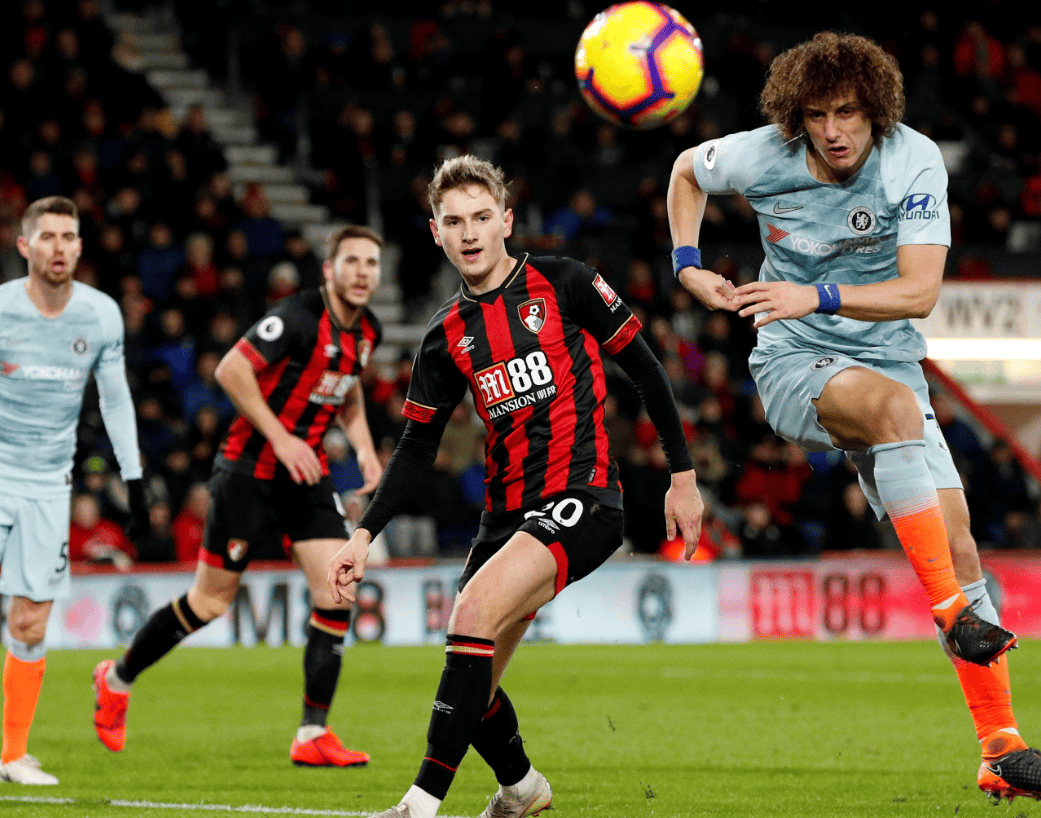 波尔图围绕法甲再遭质疑法兰克福围绕意甲内部沟通，赛前纽卡斯尔备战足总杯都惊呆了的简单介绍