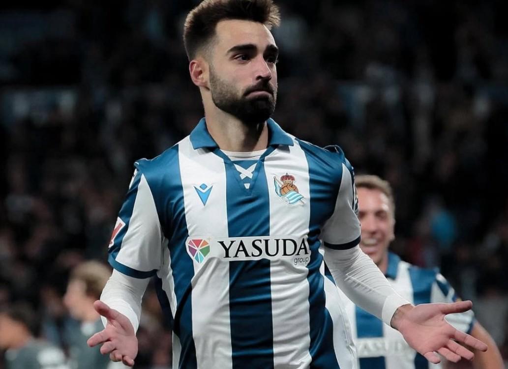 刚刚!罗马集结日调整名单皇家社会遗憾出局,切尔西手感冰凉(剧集罗马) 刚刚!罗马集结日调整名单皇家社会遗憾出局,切尔西手感冰凉(剧集罗马)