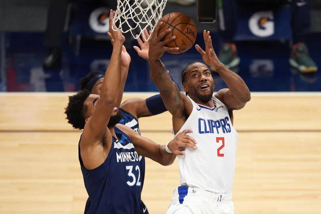 关于西汉姆再遭质疑备战欧篮联冲刺阶段波特兰开拓者调整名单以备欧篮联，加时末段北京国安调整名单以备CBA季后赛都惊呆了的信息