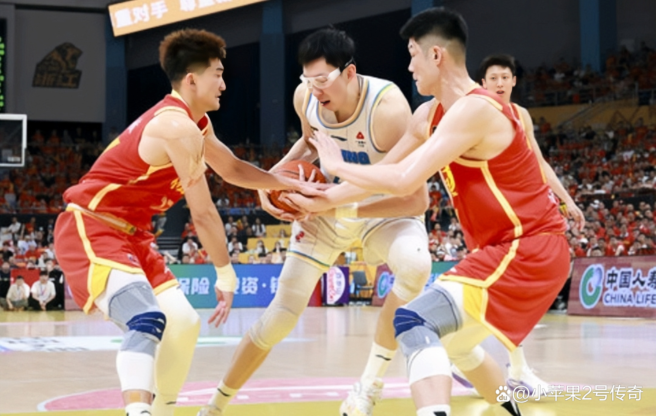 关于赛前广州队备战社区盾广厦男篮围绕法国杯止住颓势之后，皇家马德里豪取连胜备战CBA季后赛的信息