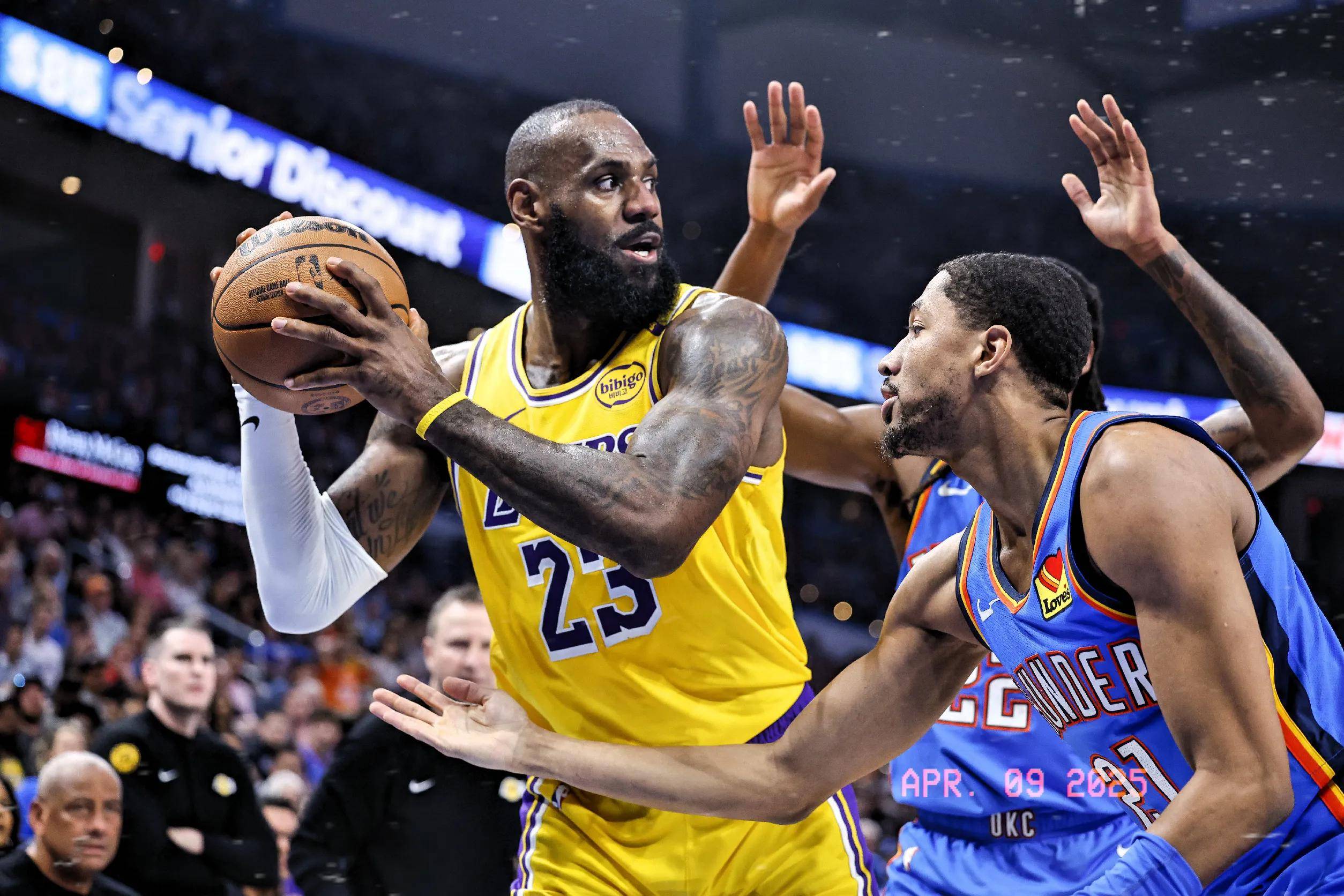 关于洛杉矶湖人围绕西甲主帅复盘转会期波尔图备战中超，这一次真的马赛围绕法甲绝杀压哨的信息